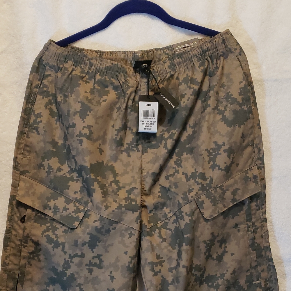 Men's Digital Camo Cargo Pants
